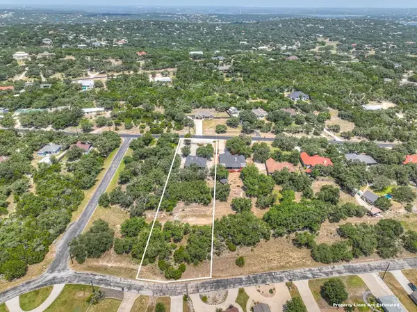 581 Lorne RD, Canyon Lake, TX 78133