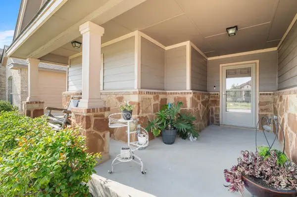 188 Beth Ann LOOP, Taylor, TX 76574