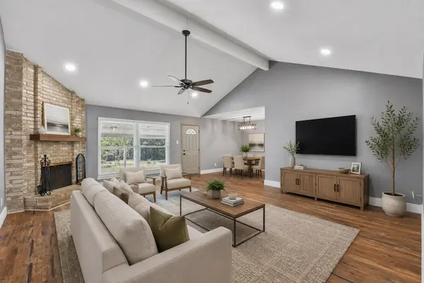 700 Woodview DR, Georgetown, TX 78628