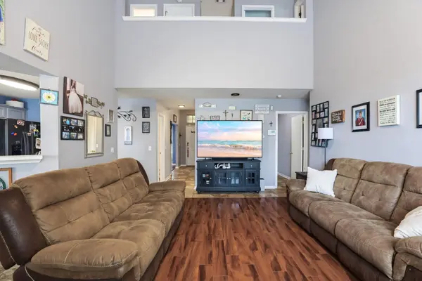216 Sunshadow DR, Lockhart, TX 78644