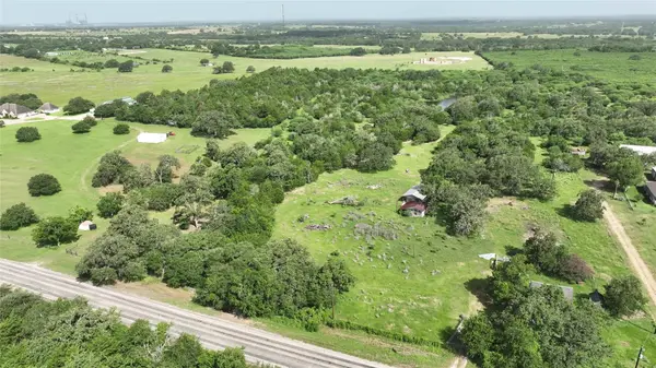 833 E State Highway 159, Fayetteville, TX 78940