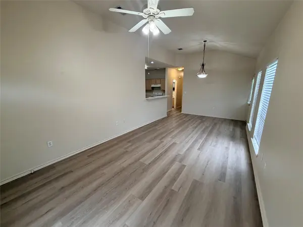 508 Tablerock CIR #B, Leander, TX 78641