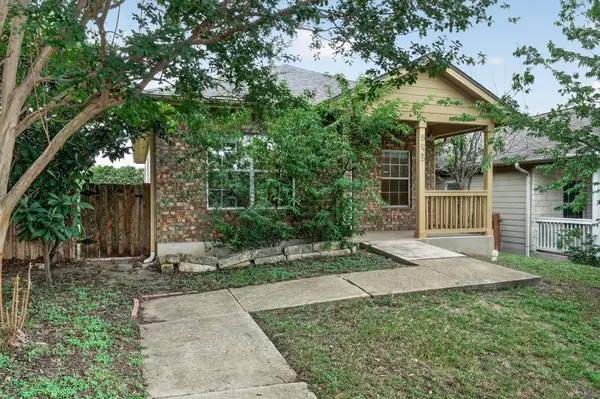 5625 Signal Point PT, Austin, TX 78724