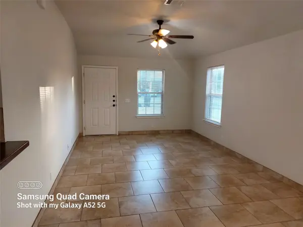 2505 S Oak LN #A, Georgetown, TX 78628