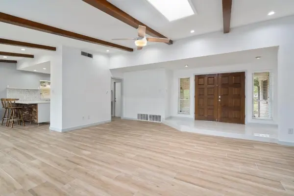 11651 River Oaks TRL, Austin, TX 78753
