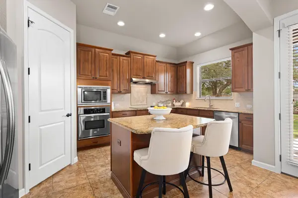 2922 Bellamy CIR, Cedar Park, TX 78613