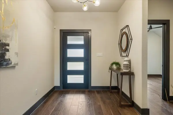 109 Bosco RD, Hutto, TX 78634