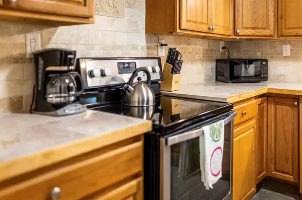 1303 Haynes ST, San Marcos, TX 78666