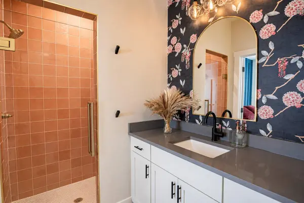 930 S Eagle ST #202, Fredericksburg, TX 78624