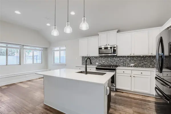550 Nautical LOOP, Kyle, TX 78640