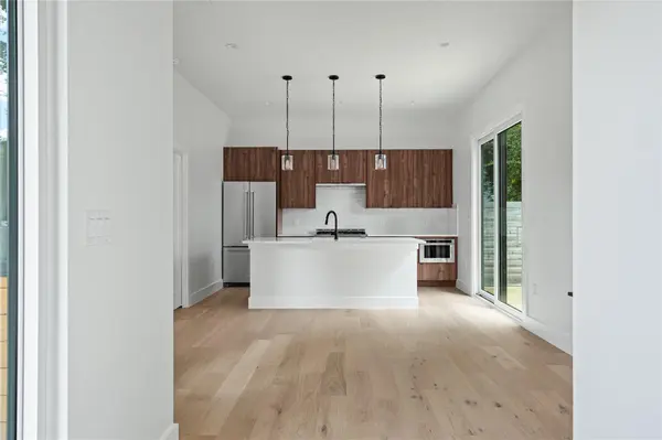1215 Fort Branch BLVD #2, Austin, TX 78721