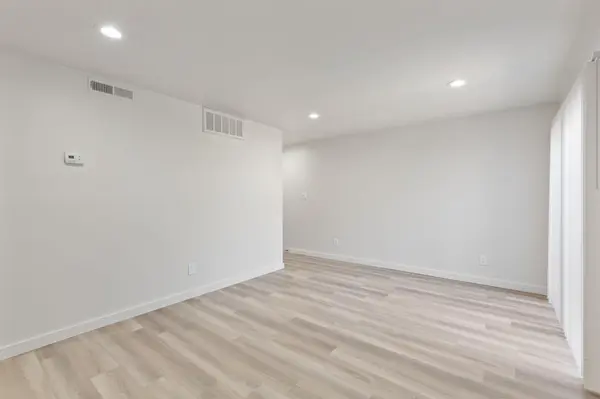 3819 Southway Dr #219, Austin, TX 78704