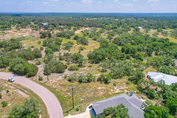 121 Asa Harold, Blanco, TX 78606