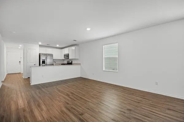 364 Gabbro GDNS, Maxwell, TX 78656