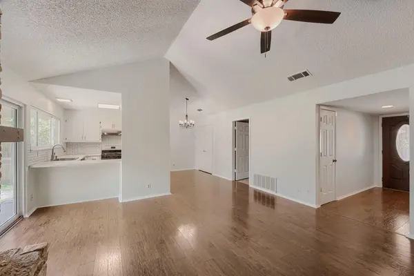 3600 Cornerstone ST, Round Rock, TX 78681