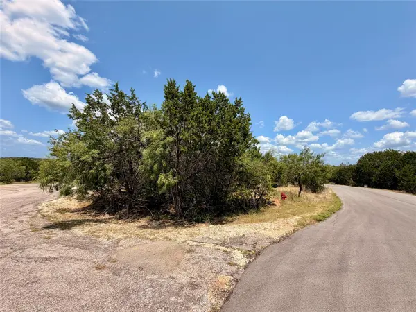 21900 Patton CV, Lago Vista, TX 78645