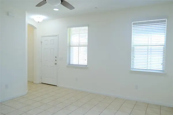 2880 Donnell DR #801, Round Rock, TX 78664