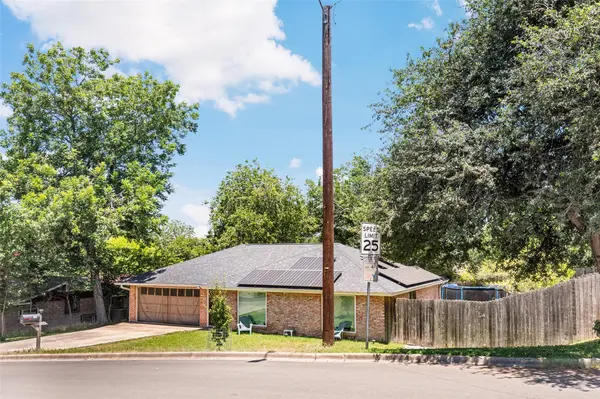 102 Chaparral ST, San Marcos, TX 78666