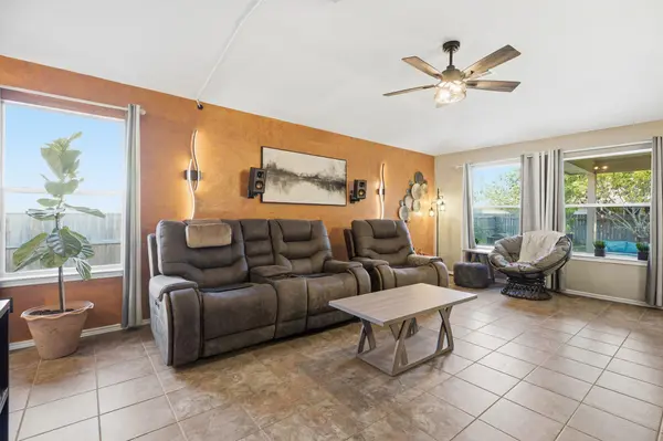 3133 Clinton PL, Round Rock, TX 78665