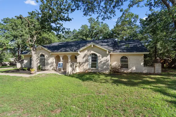 1601 O'Kelley RD, Rockdale, TX 76567