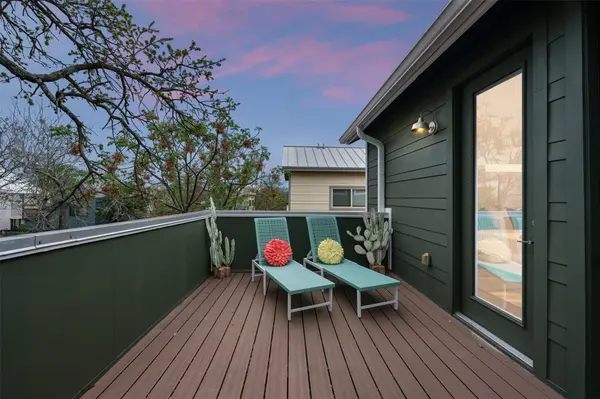 1310 Cedar Ave, Austin, TX 78702