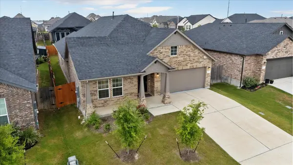 450 Durian LOOP, Buda, TX 78610