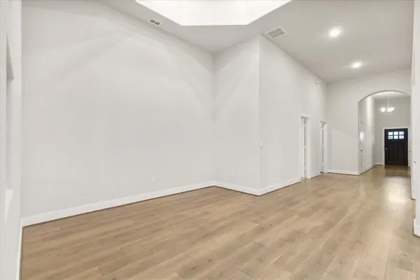 450 Durian LOOP, Buda, TX 78610