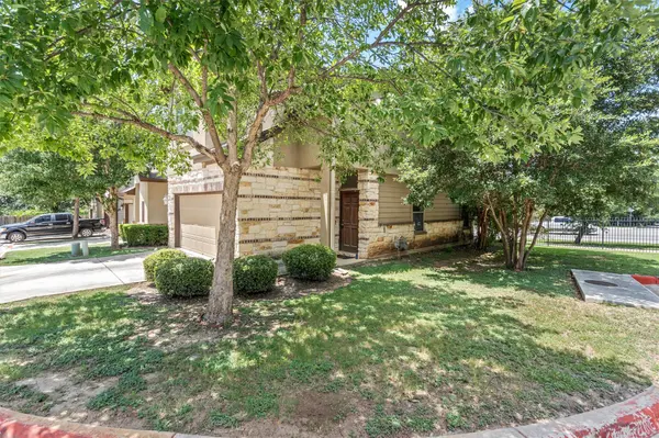 2001 Faro DR #50, Austin, TX 78741