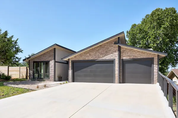 2800 Douglas CV, Lago Vista, TX 78645