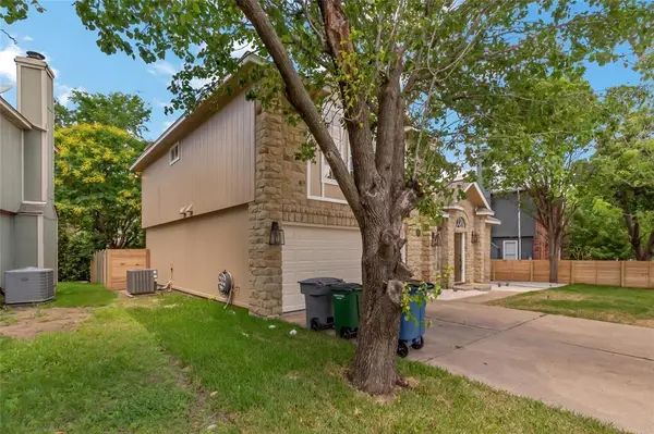 8800 Dandelion TRL, Austin, TX 78745