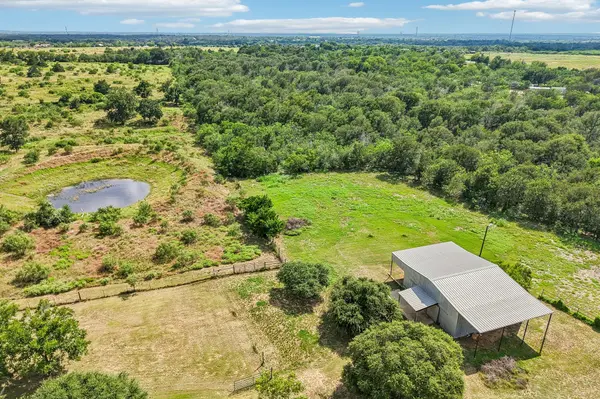 387 Goertz DR, Red Rock, TX 78662