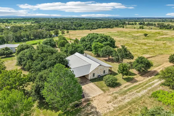 387 Goertz DR, Red Rock, TX 78662