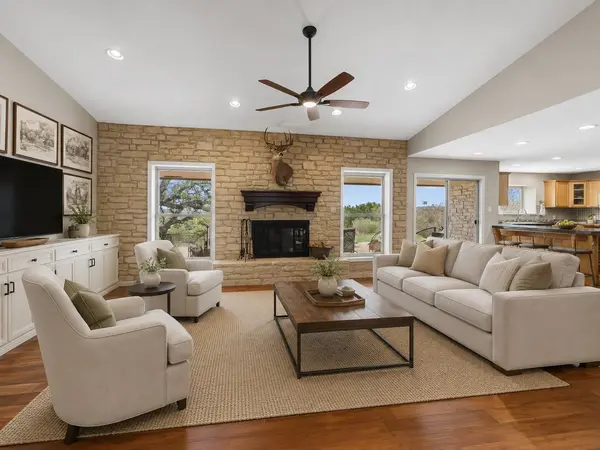 404 Skyline RD, Georgetown, TX 78628