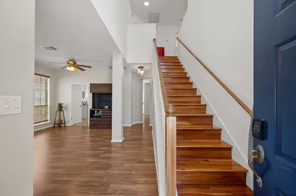 18001 Dansworth DR, Pflugerville, TX 78660