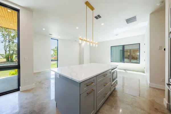 6315 Del Monte RD #A, Austin, TX 78741