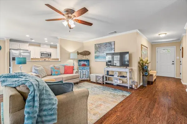 708 Cottonwood DR, Burnet, TX 78611