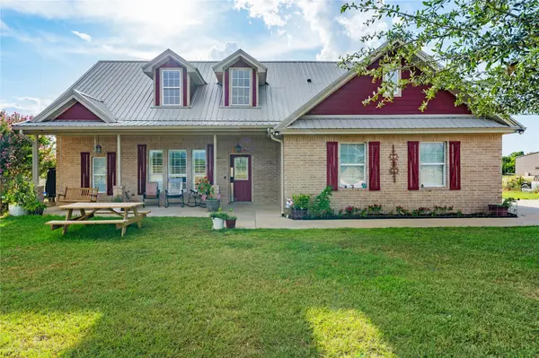9122 Stinnett Mill RD, Salado, TX 76571