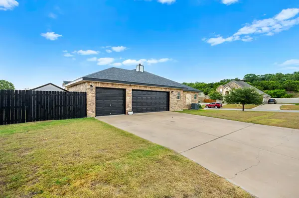 2621 Douglas Fir DR, Harker Heights, TX 76548