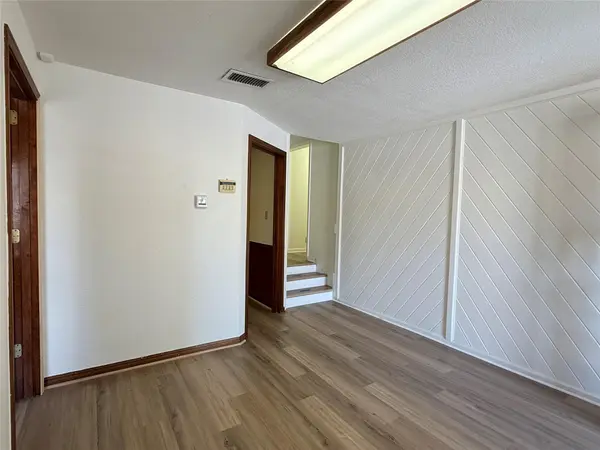 202 S Austin Ave #101, Georgetown, TX 78626
