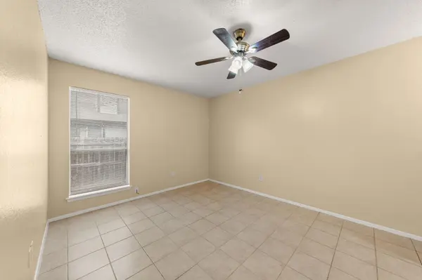 313 Greenlawn BLVD, Round Rock, TX 78664