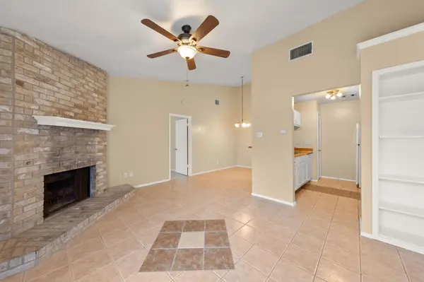 313 Greenlawn BLVD, Round Rock, TX 78664