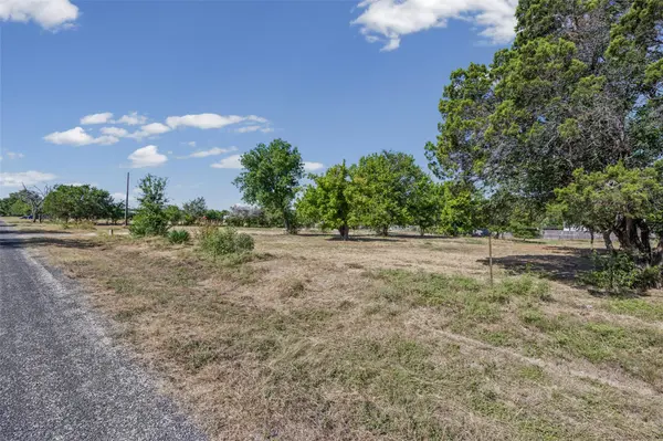 150 River RD, Liberty Hill, TX 78642