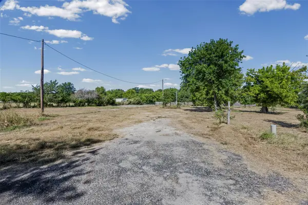 150 River RD, Liberty Hill, TX 78642