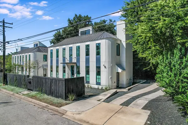 1304 Navasota ST, Austin, TX 78702