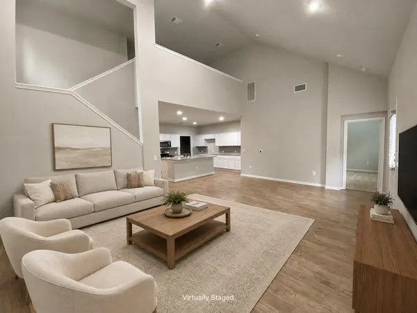 2205 Bettylou LN, Austin, TX 78754