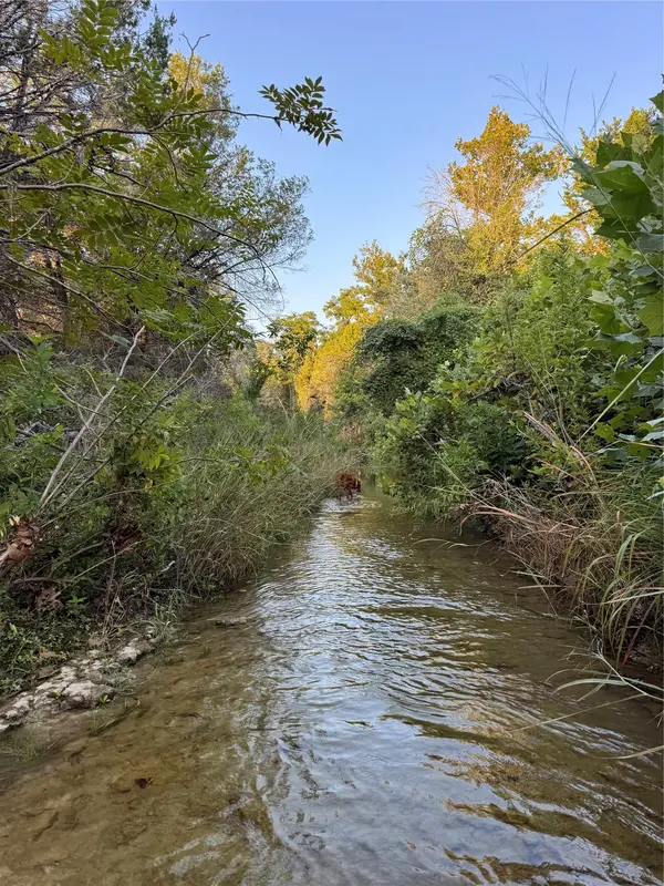 0000 Round Mountain RD, Leander, TX 78641