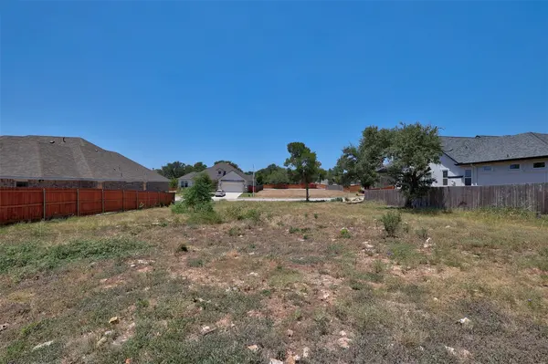 315 Axis LOOP, Georgetown, TX 78628
