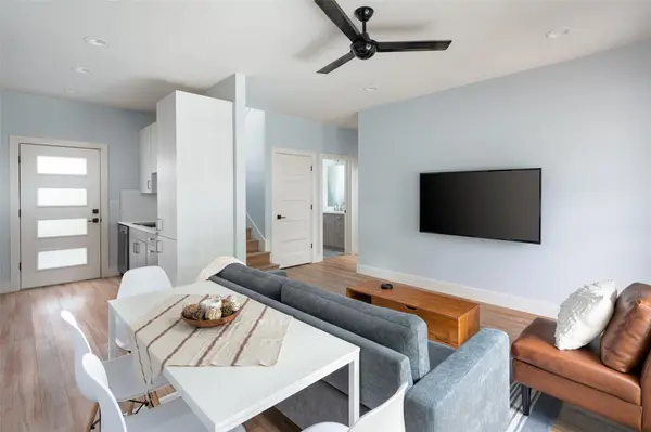 1193 E M. Franklin Ave #2, Austin, TX 78721