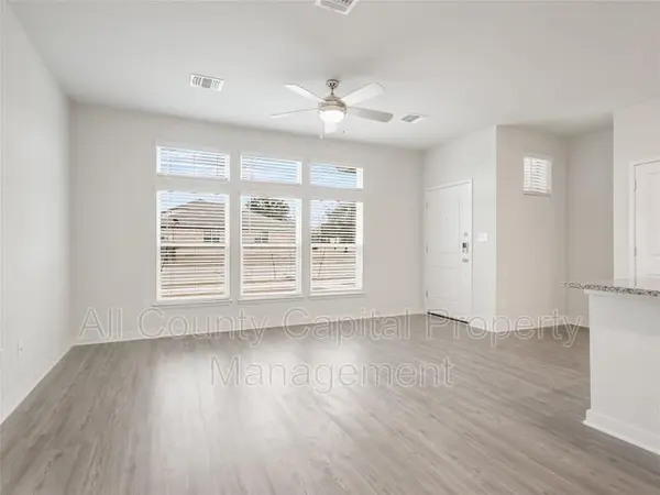 605 W South ST N #82, Leander, TX 78641