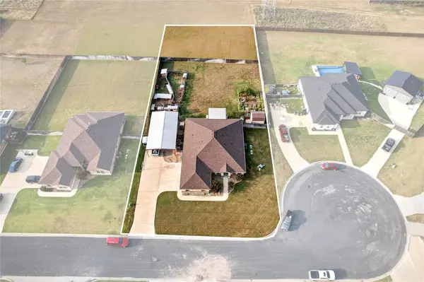6149 Big Tree DR, Salado, TX 76571